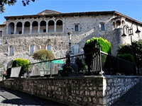 Macchia d'Isernia. Il castello De Iorio Frisari, dove avr luogo la conferenza stampa di presentazione del progetto