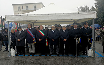 Campobasso. Autotità civili e militari alla cerimonia del 4 novembre