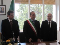 Mafalda. Da sinistra nella foto, i Sindaci Gustavo Arnaldo Putti ed Egidio Riccioni con il Presidente Picciano