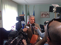 Il vicepresidente Petraroia spiega alla stampa i contenuti del progetto