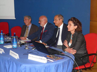 Biblioteca di Ateneo, Sala "Enrico Fermi". Da sinistra nella foto: il Prefetto Trotta, il Rettore Cannata, il Presidente Pietracupa  e la Professoressa Forleo