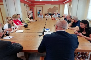 Palazzo Vitale, Sala Giunta. I giornalisti nel corso dell'incontro 